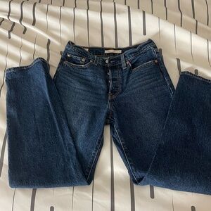 Levi’s Wedgie Straight Leg Jeans